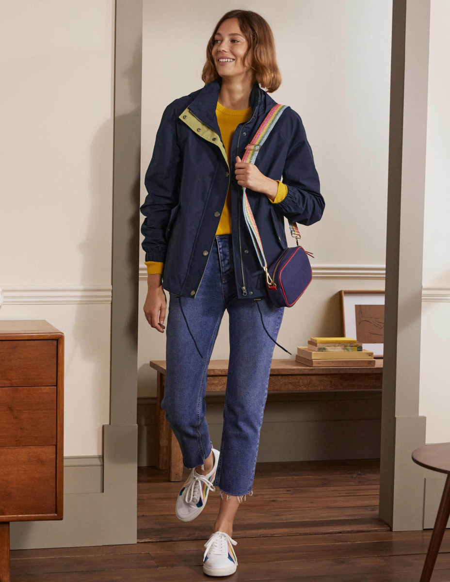 Woman Jacket in Blue at Boden GOOFASH