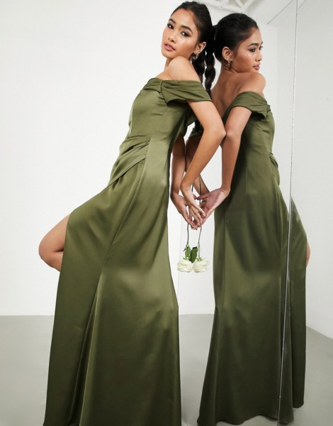 Women Maxi Dress Green from Asos GOOFASH
