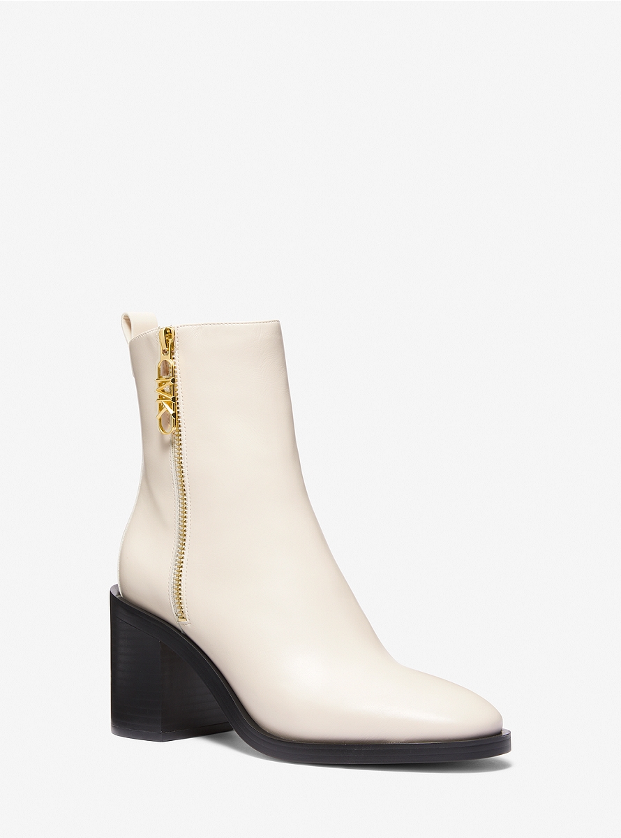 Women's Boots Cream Michael Kors GOOFASH