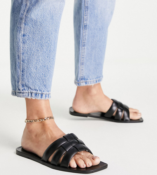 Womens Flat Sandals Black from Asos GOOFASH