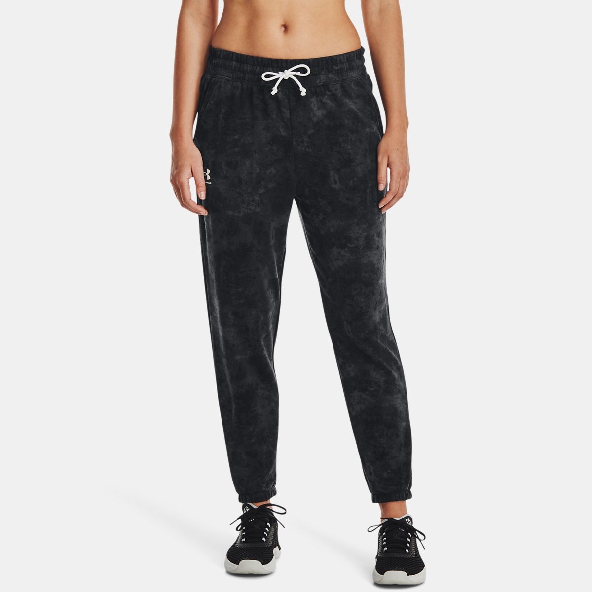 Womens Joggers Black at Under Armour GOOFASH