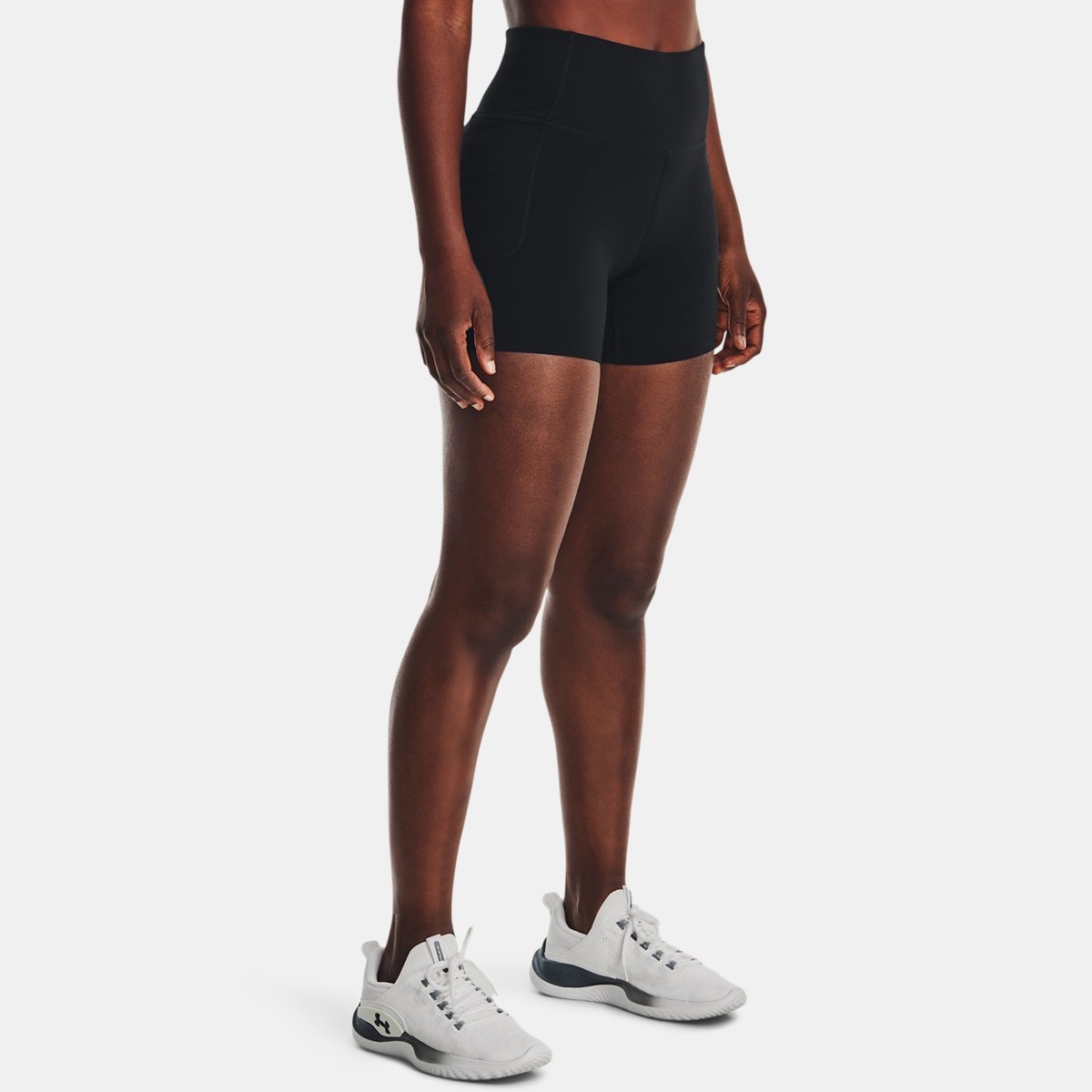 Women's Shorts in Black - Under Armour GOOFASH