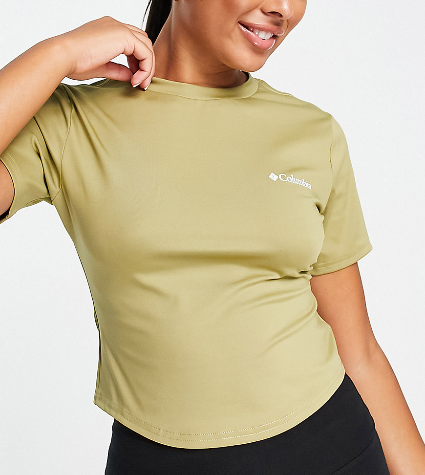 Women's T-Shirt in Green Asos GOOFASH