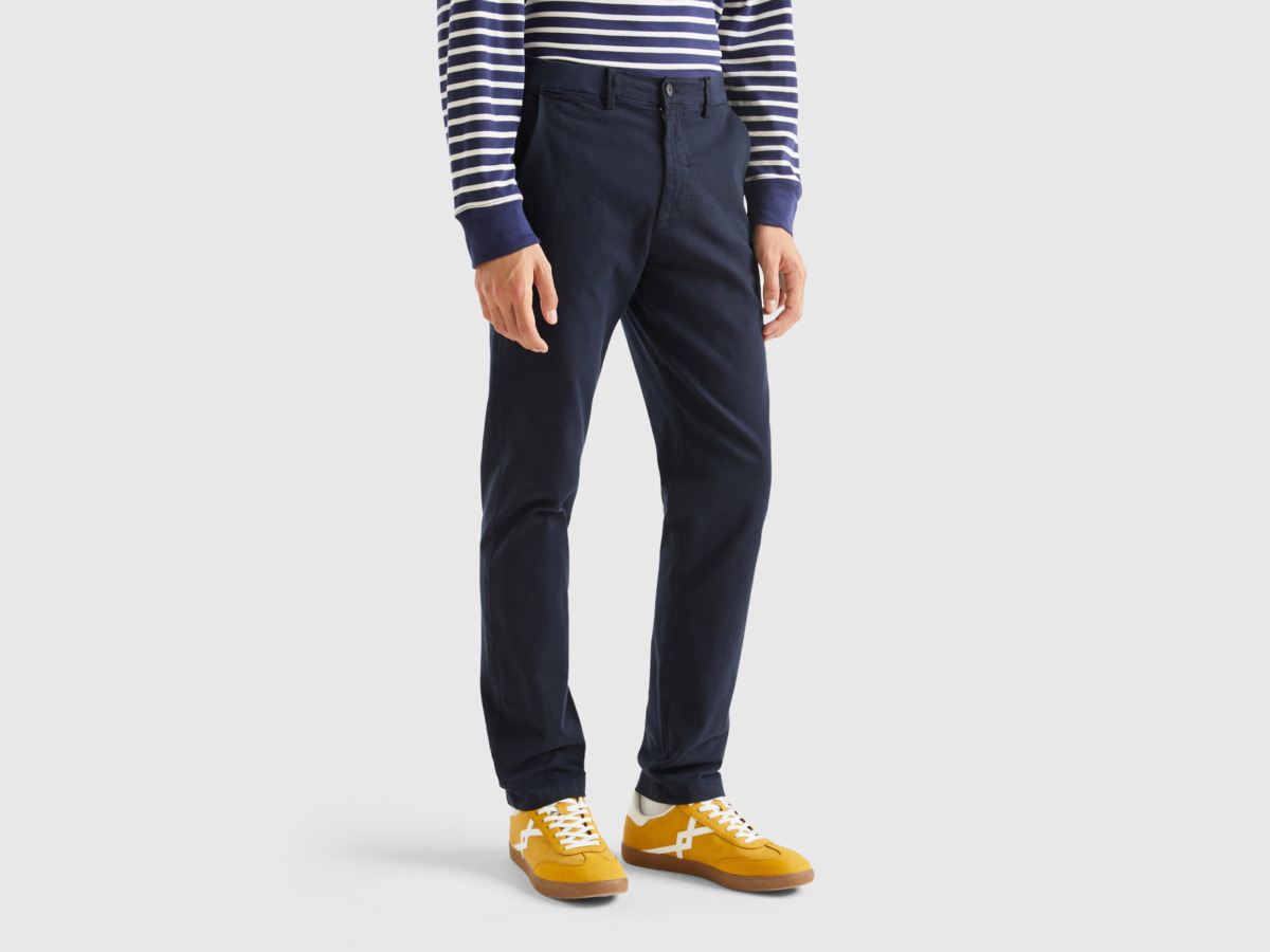 Benetton - Gent Blue Chino Pants from United Colors of Benetton GOOFASH