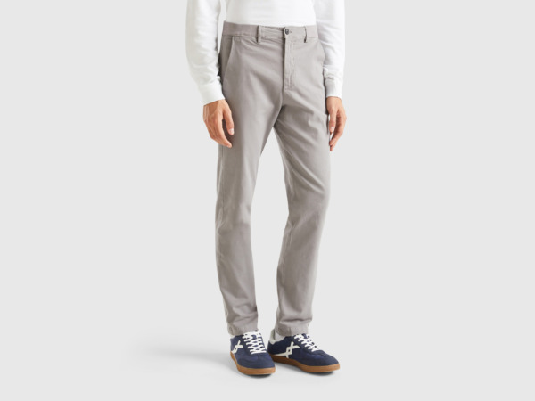 Benetton - Mens Grey Chino Pants by United Colors of Benetton GOOFASH