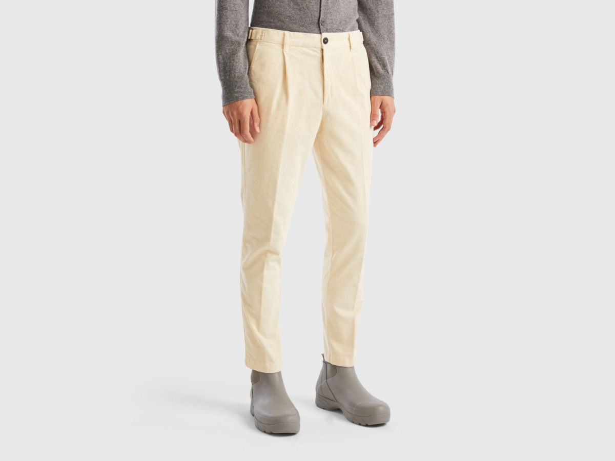 Benetton Men's White Chino Pants by United Colors of Benetton GOOFASH