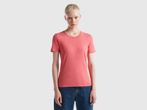 Benetton - Rose Woman T-Shirt United Colors of Benetton GOOFASH