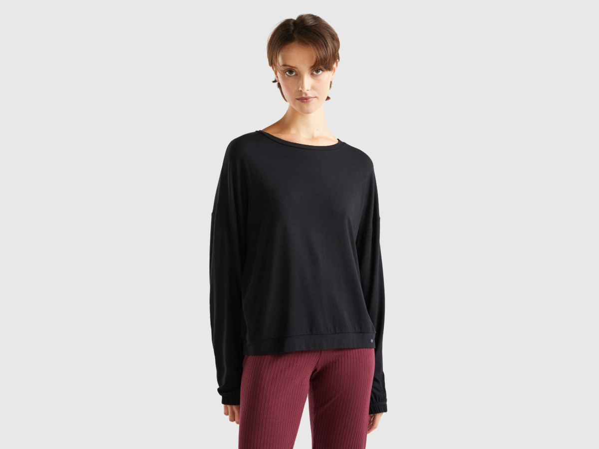 Benetton - T-Shirt in Black for Women from United Colors of Benetton GOOFASH