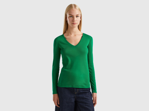 Lady T-Shirt in Green Benetton United Colors of Benetton GOOFASH