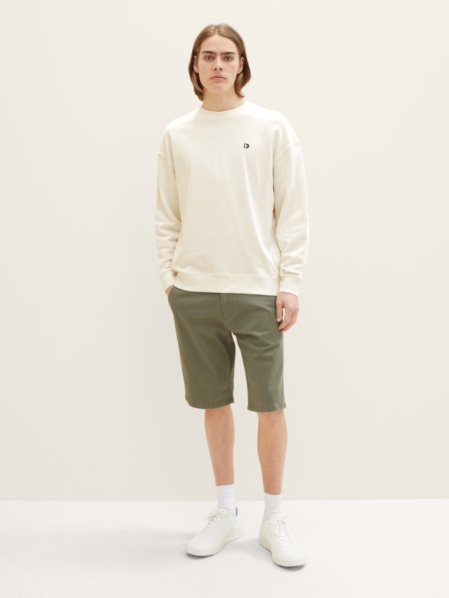 Man Chino Shorts in Green by Tom Tailor GOOFASH