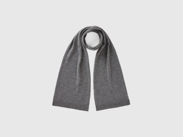 Scarf in Grey United Colors of Benetton Benetton Woman GOOFASH