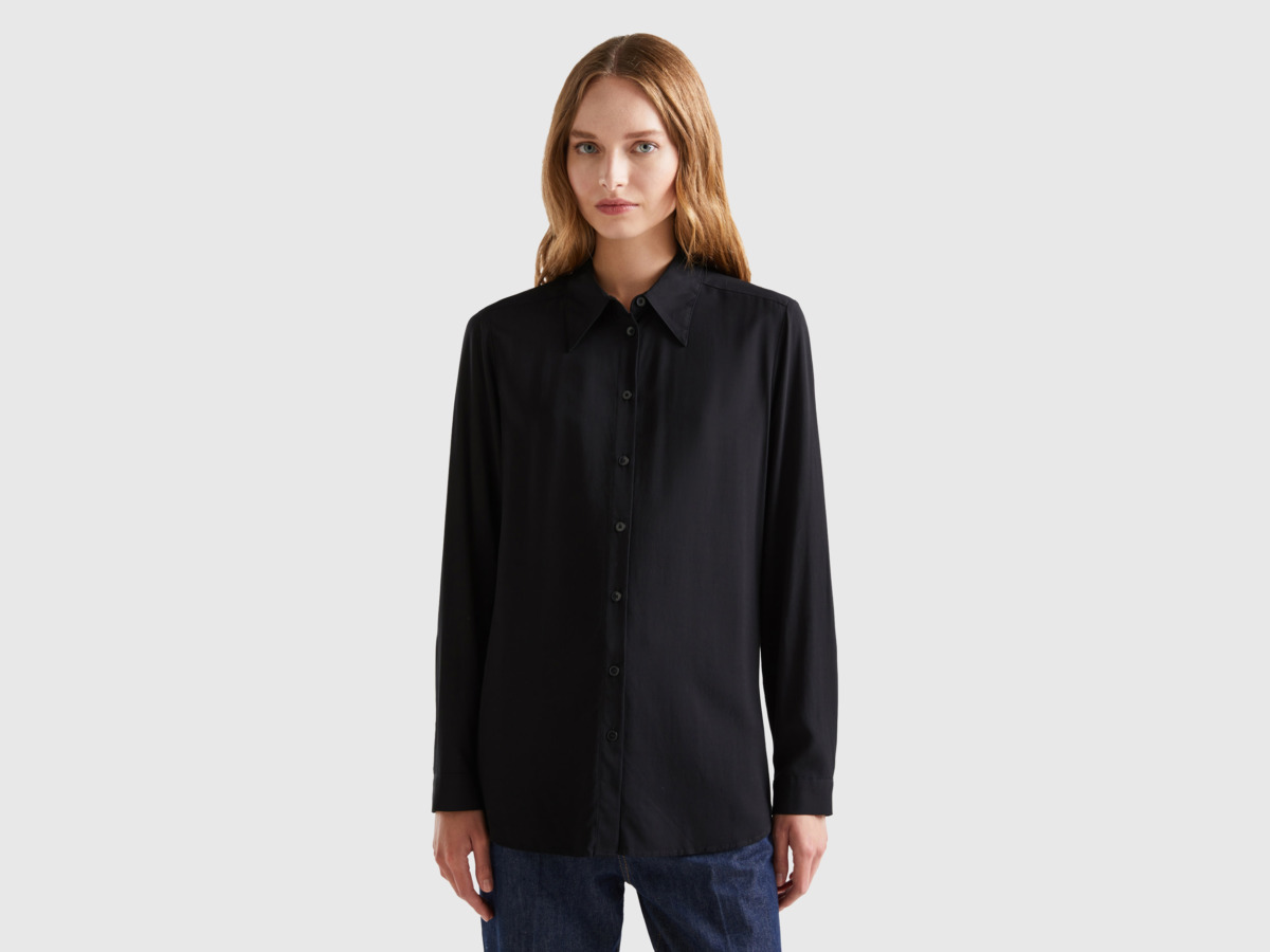 Shirt in Black for Women by Benetton GOOFASH