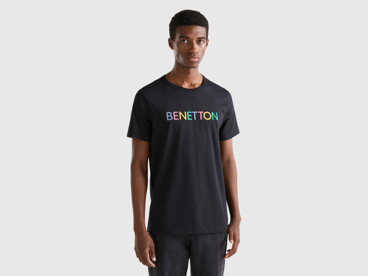 United Colors of Benetton Gent Black T-Shirt by Benetton GOOFASH