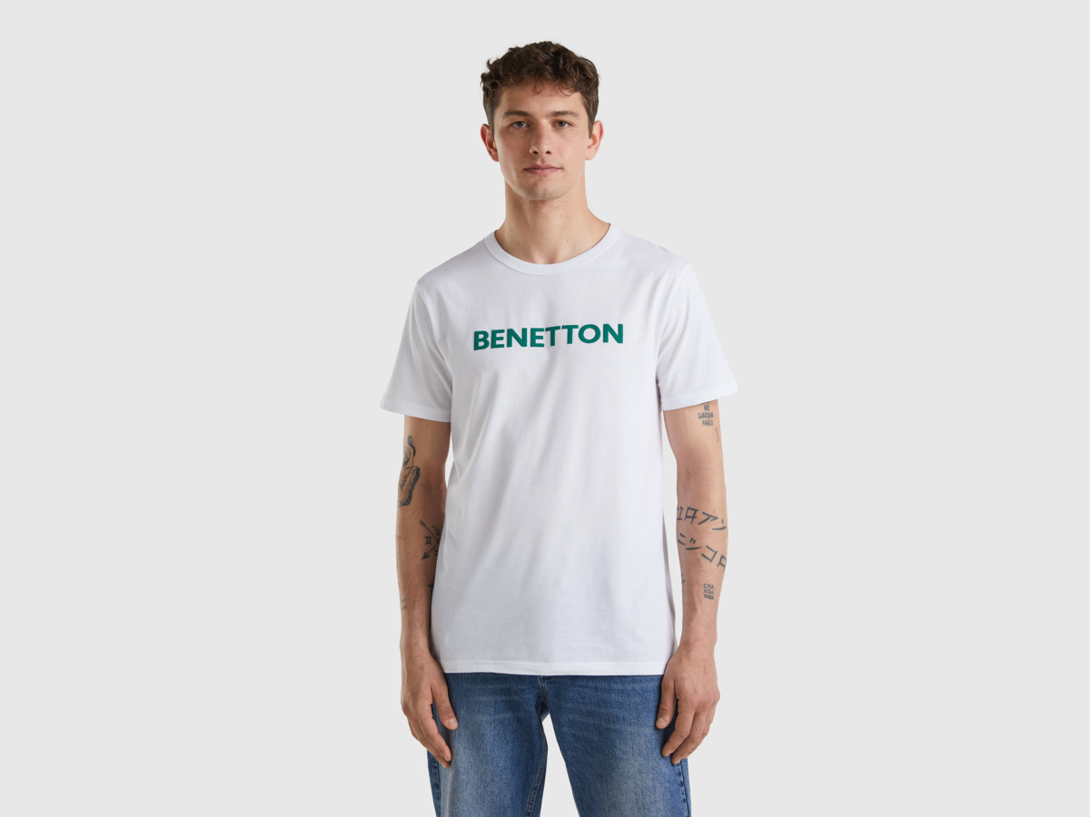 United Colors of Benetton Gents White T-Shirt by Benetton GOOFASH