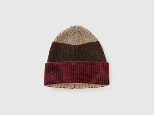 United Colors of Benetton Man Hat Multicolor by Benetton GOOFASH