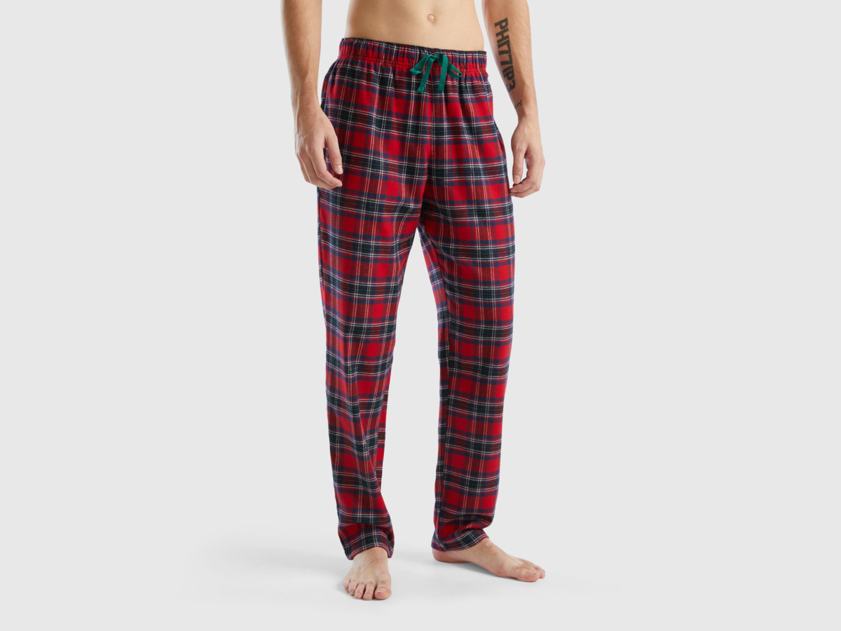 United Colors of Benetton - Men Trousers in Red - Benetton GOOFASH