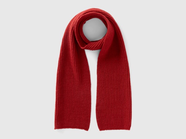 United Colors of Benetton - Scarf in Burgundy for Man at Benetton GOOFASH