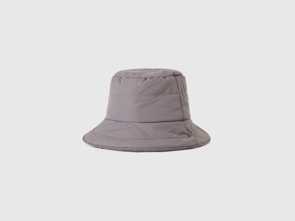 Women's Hat in Grey by Benetton GOOFASH