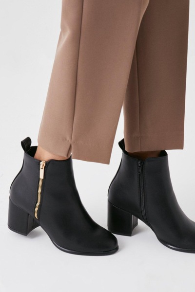 Ankle Boots Black for Women at Dorothy Perkins GOOFASH