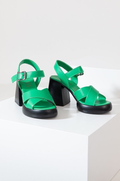 Answear Lab Green Sandals for Women at Answear GOOFASH
