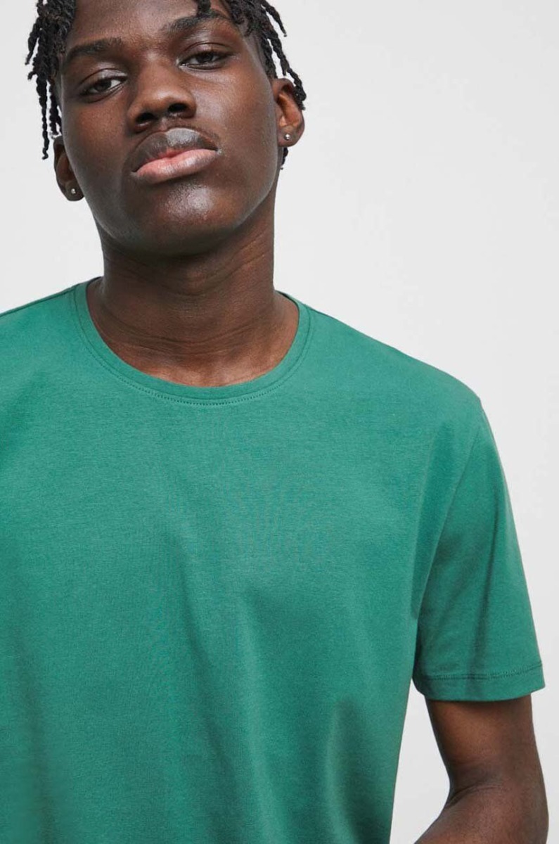 Answear - Men T-Shirt in Green Medicine GOOFASH