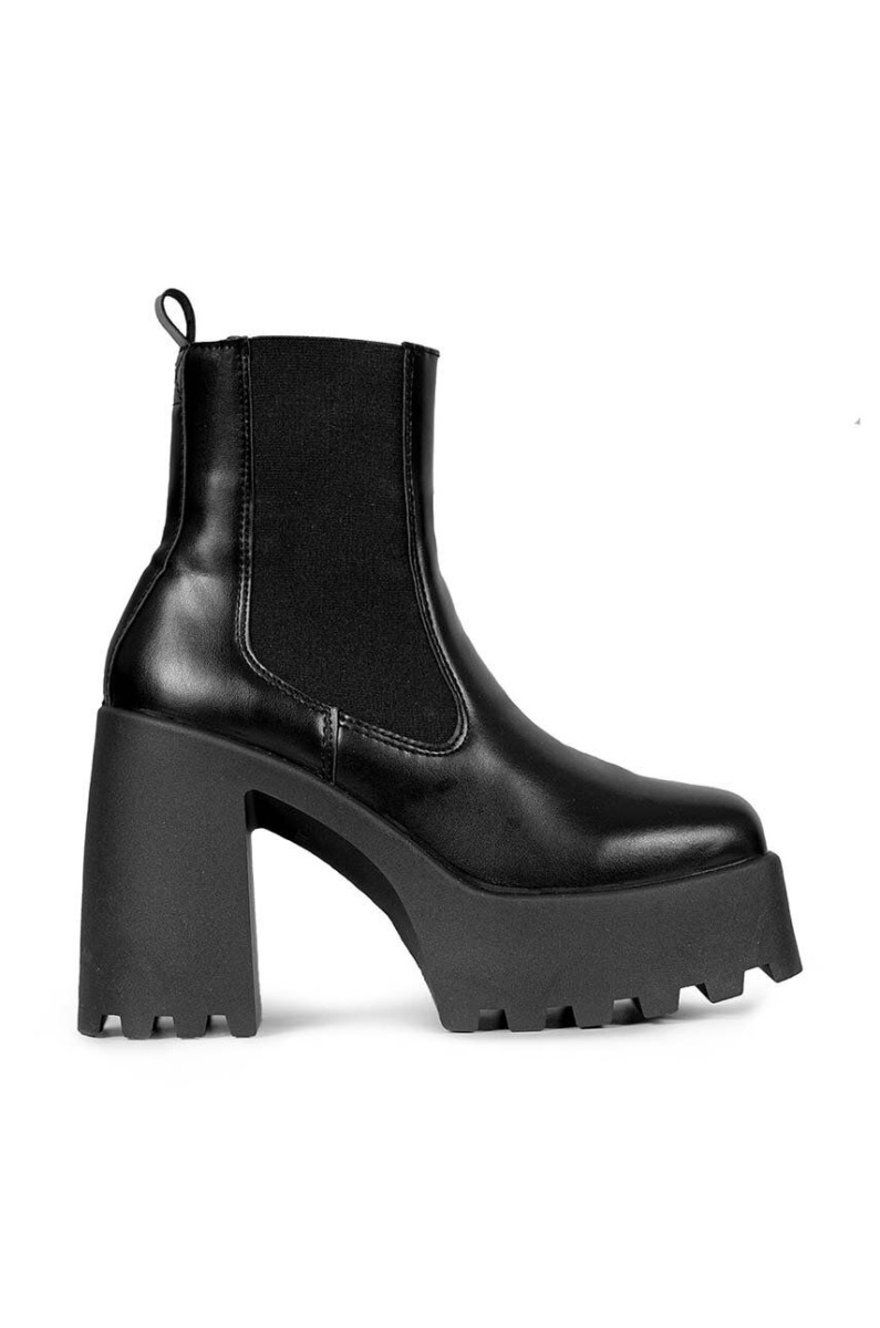 Answear - Woman Boots Black from Altercore GOOFASH
