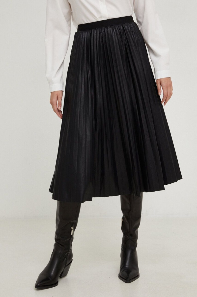 Answear - Women Skirt in Black Answear Lab GOOFASH