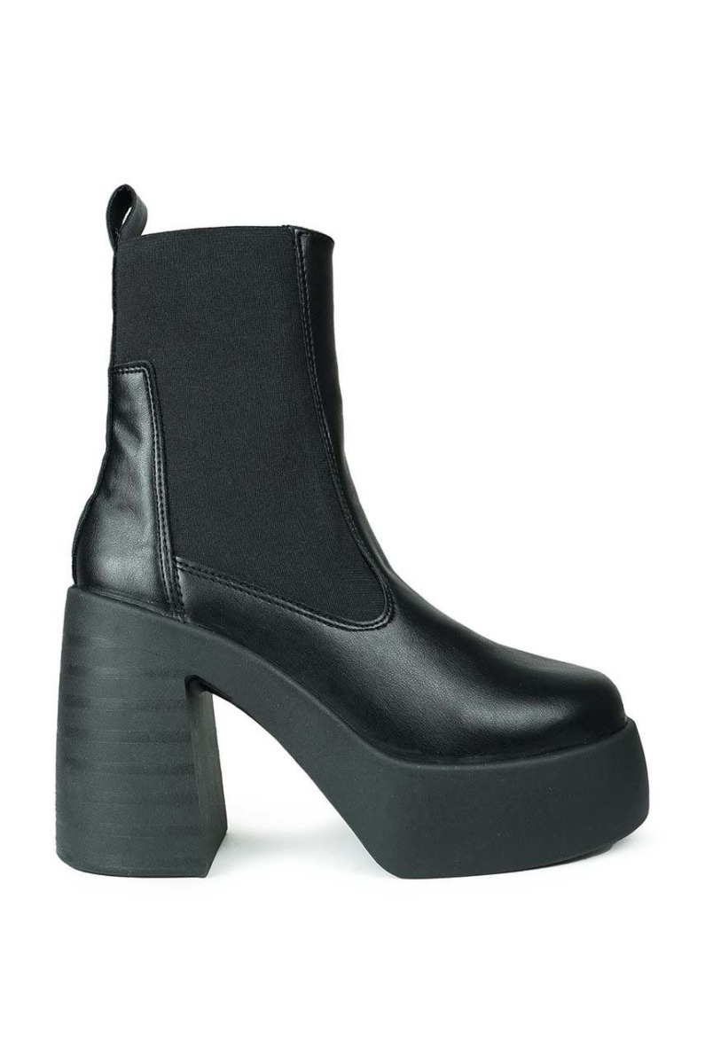 Answear - Womens Black Boots by Altercore GOOFASH