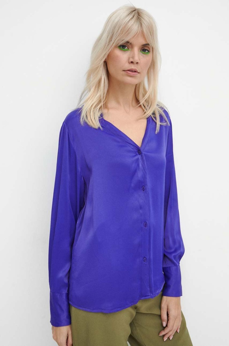 Answear - Womens Shirt in Purple - Medicine GOOFASH