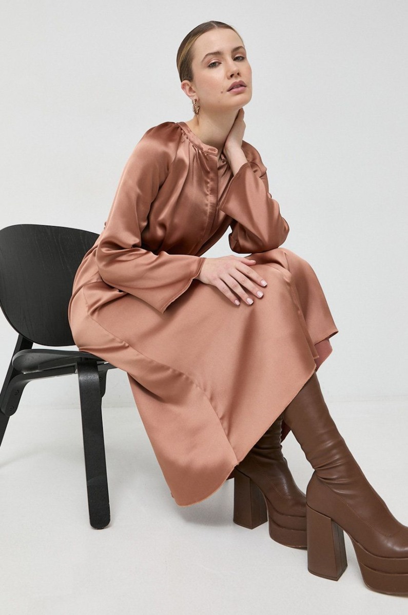 Ladies Dress in Brown - Answear GOOFASH