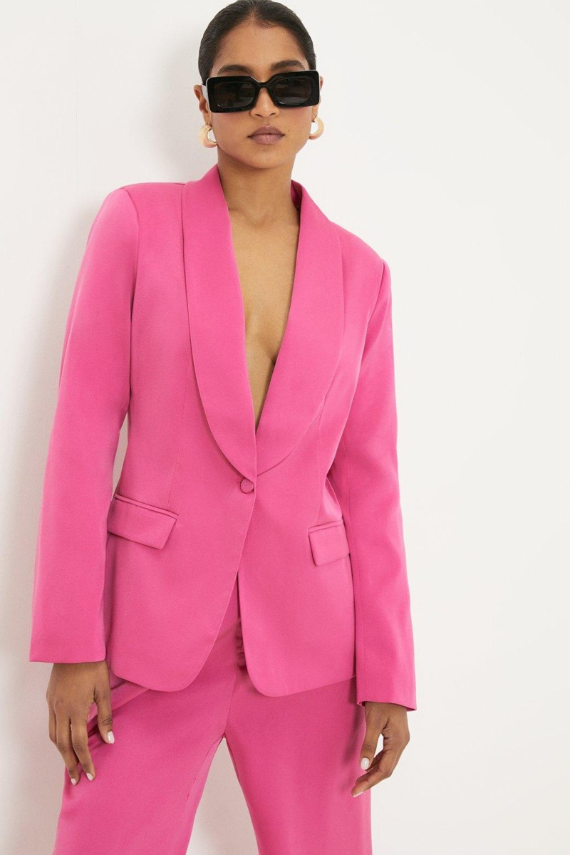 Woman Blazer in Pink by Dorothy Perkins GOOFASH