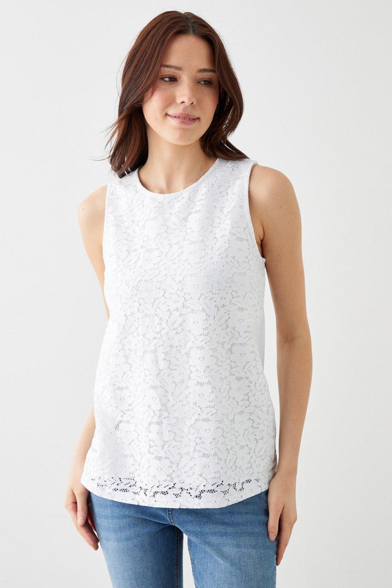 Woman Top in White by Dorothy Perkins GOOFASH
