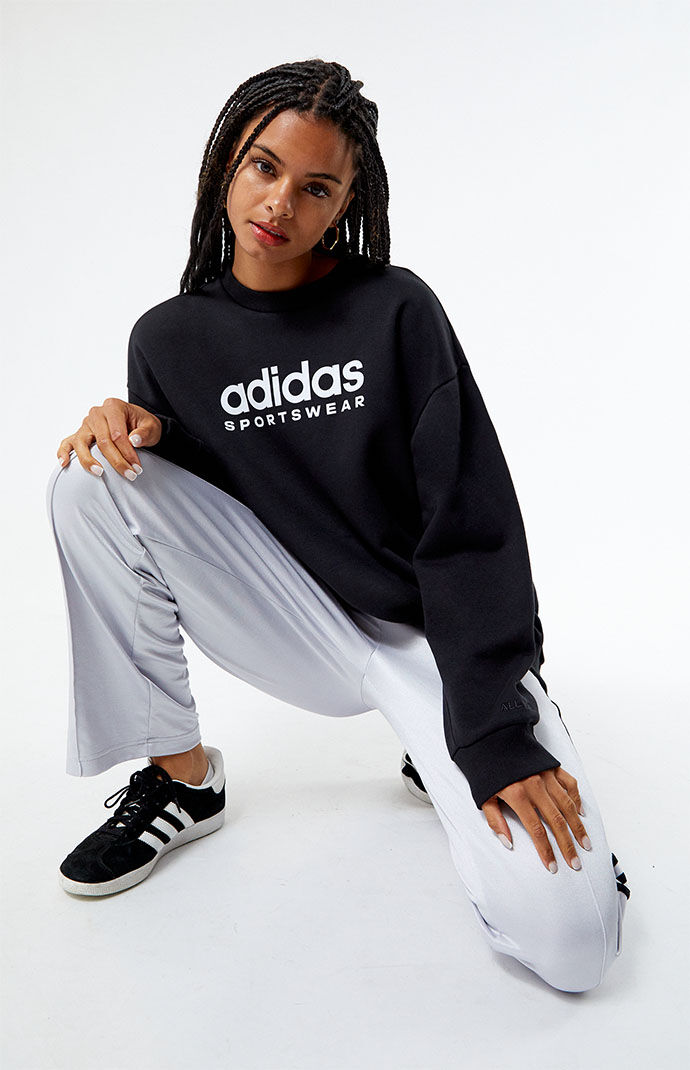 Adidas - Sweatshirt in Black for Woman at Pacsun GOOFASH
