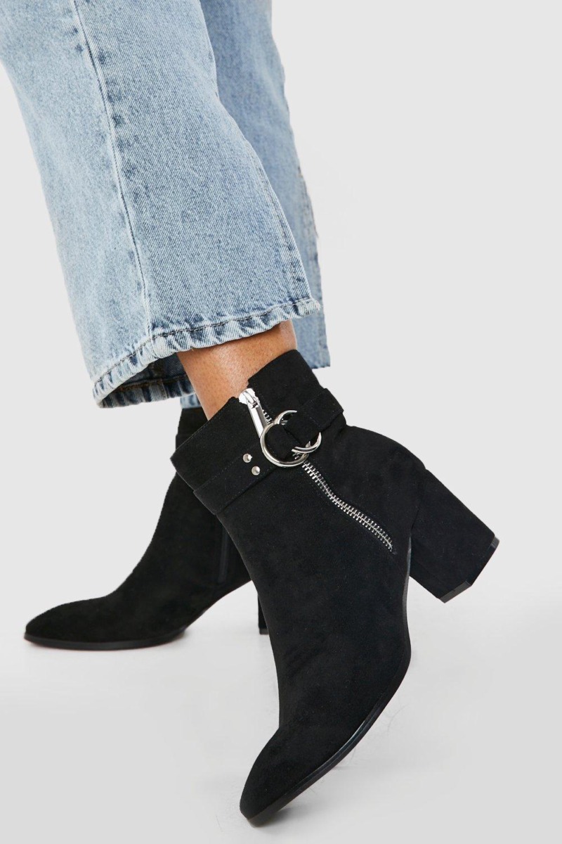 Ankle Boots in Black Boohoo Woman GOOFASH
