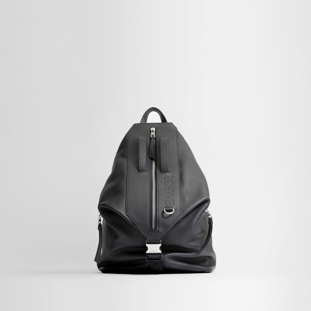 Antonioli - Gents Backpack in Black from Loewe GOOFASH