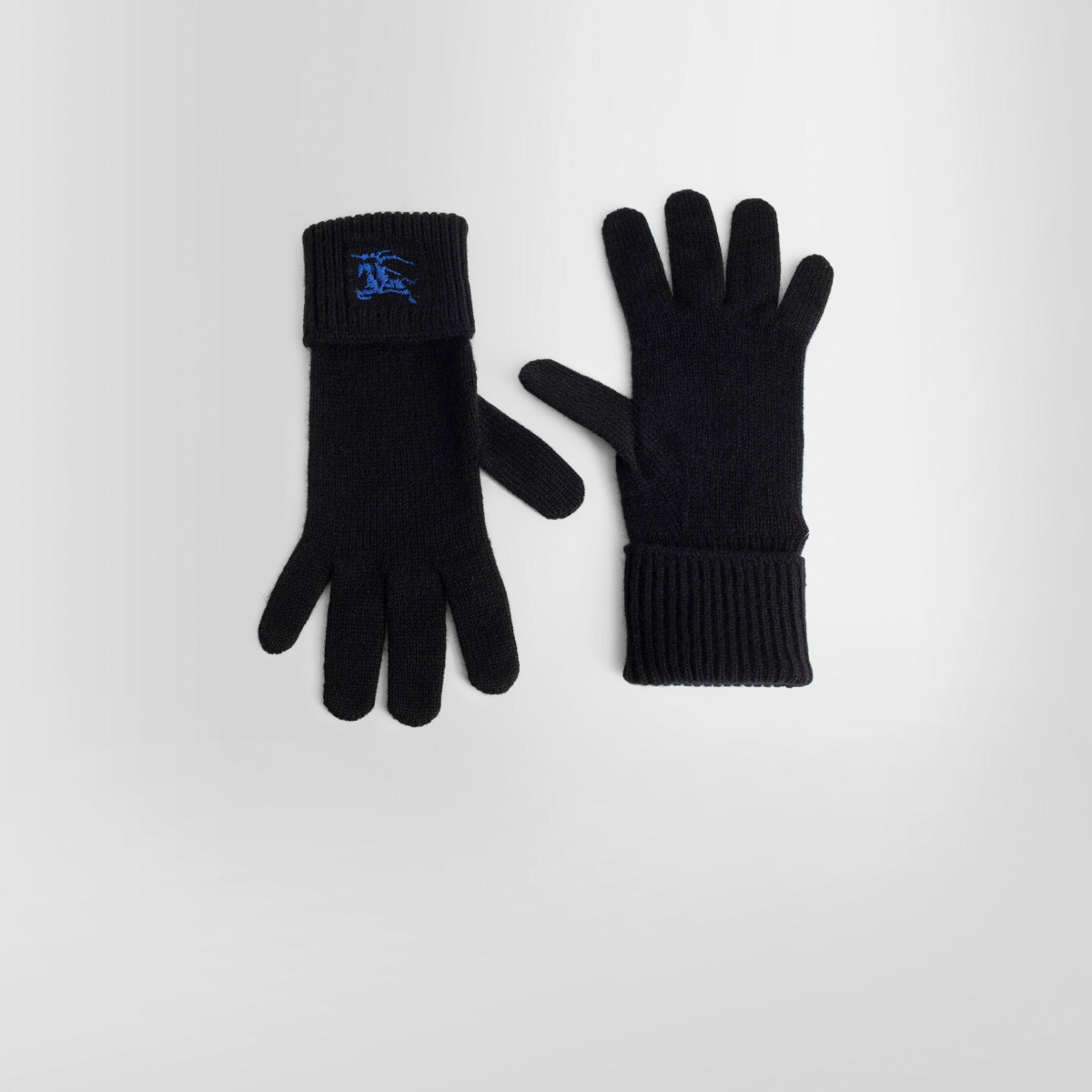 Antonioli Men's Gloves in Black by Burberry GOOFASH