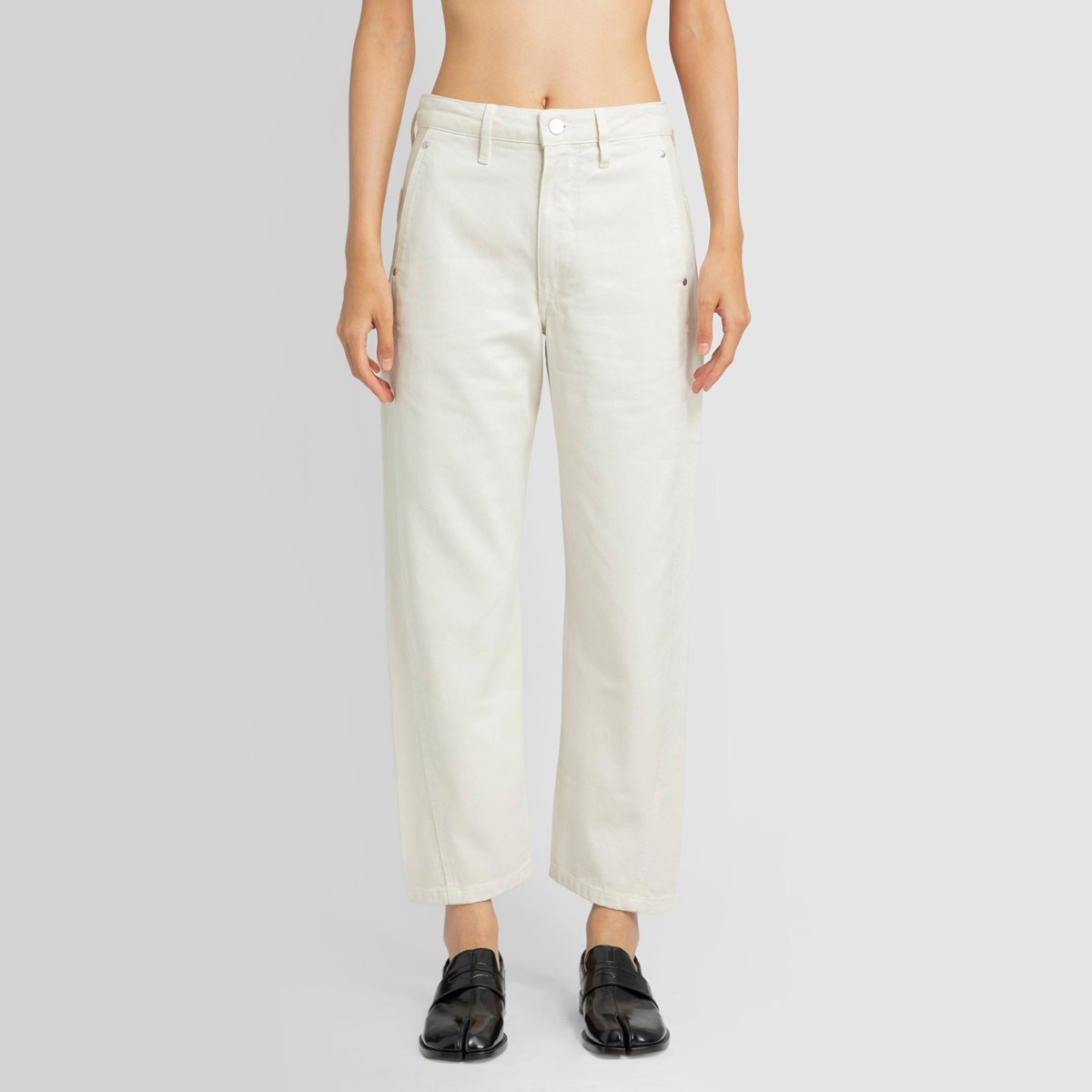 Antonioli - Women Trousers in White from Lemaire GOOFASH
