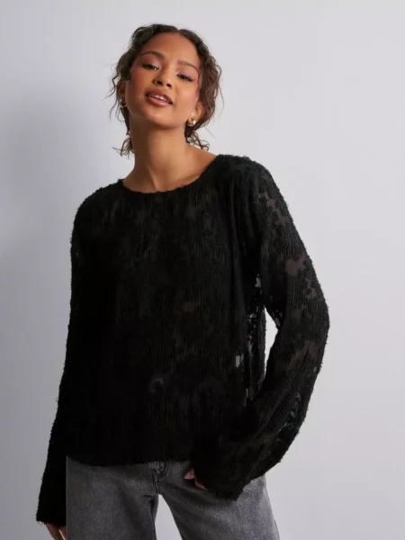 Black Blouse - Object Collectors Item - Women - Nelly GOOFASH