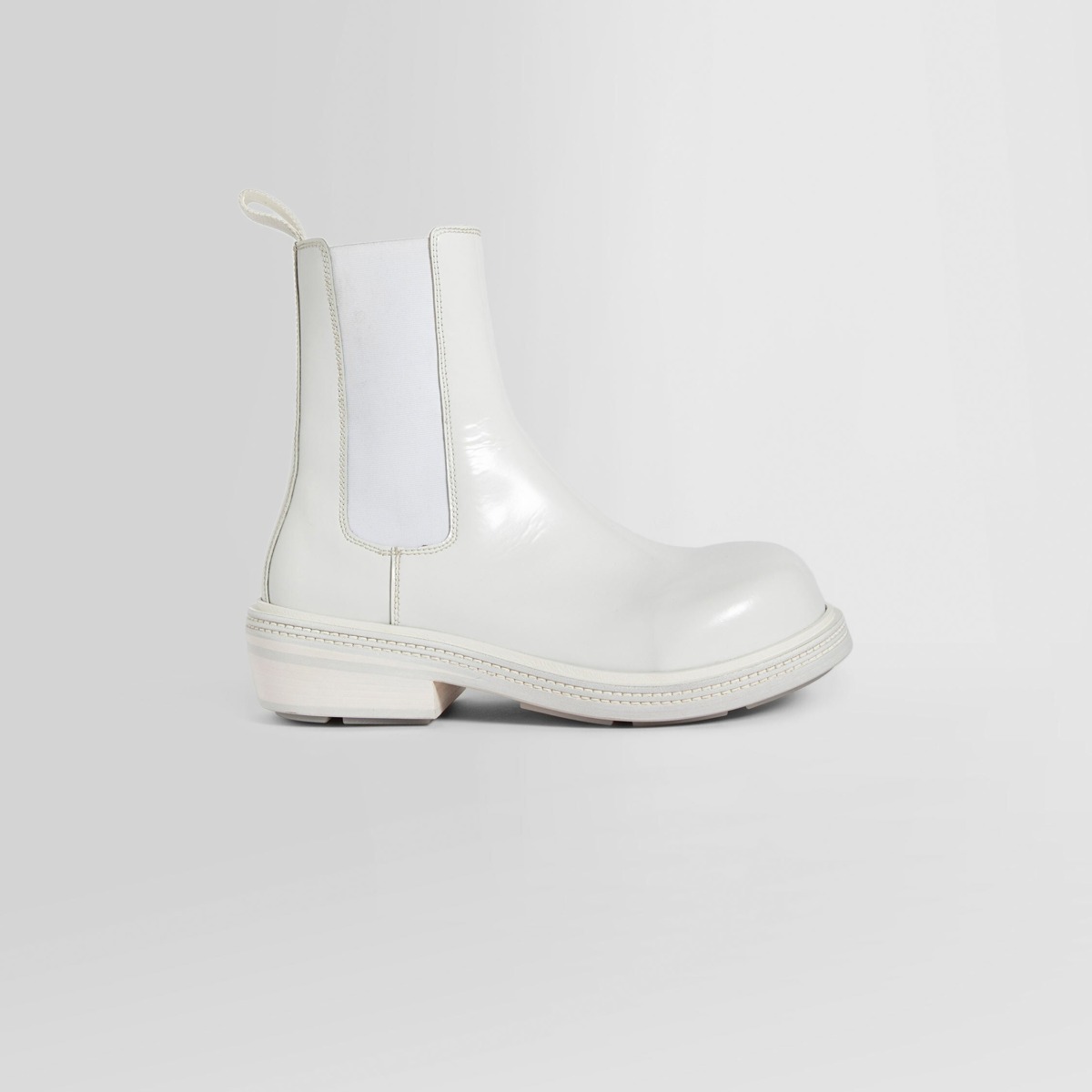 Bottega Veneta - Boots in White by Antonioli GOOFASH