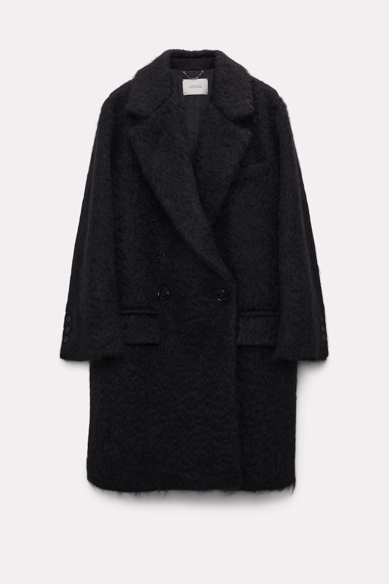 Coat in Black at Dorothee Schumacher GOOFASH