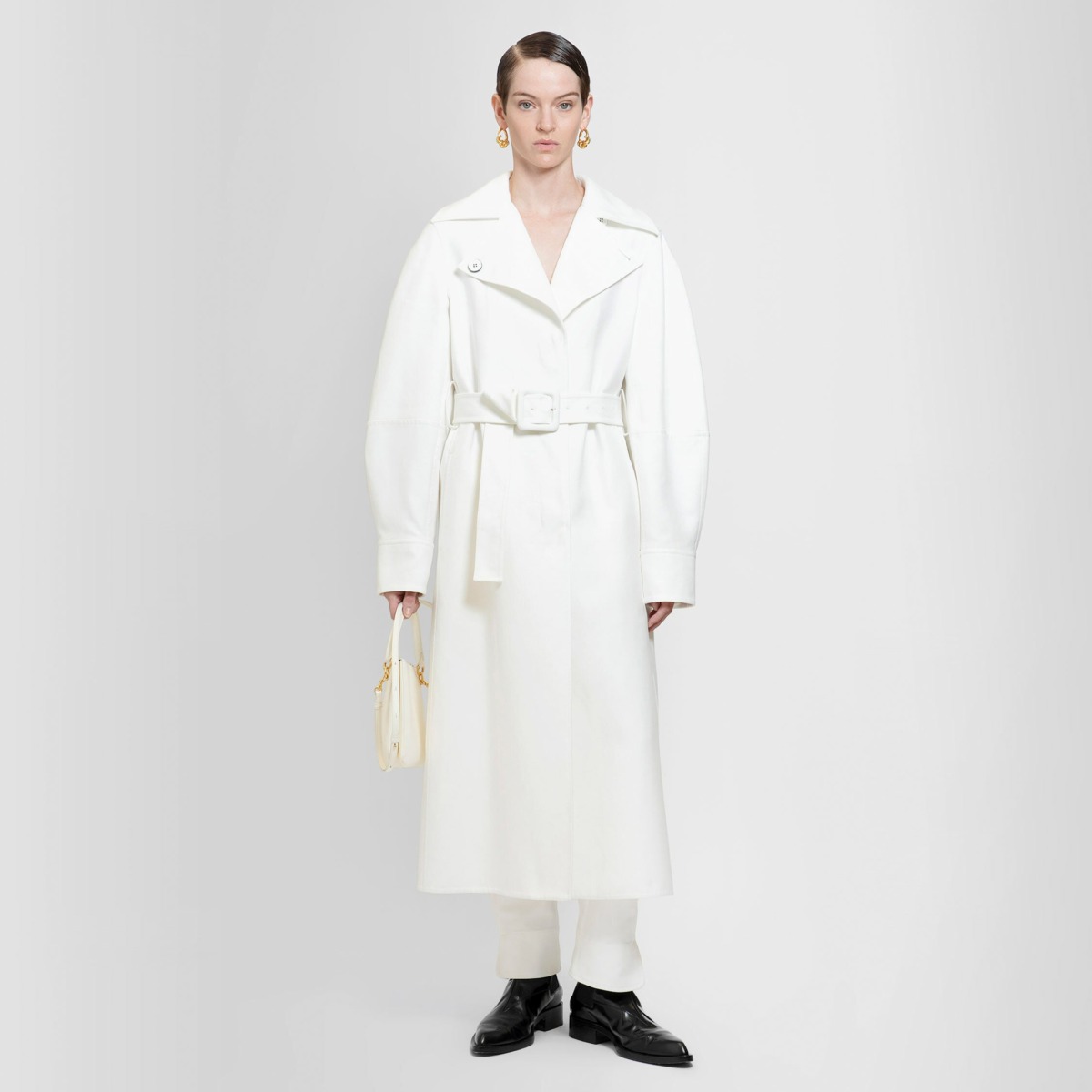 Coat in White - Jil Sander - Antonioli GOOFASH