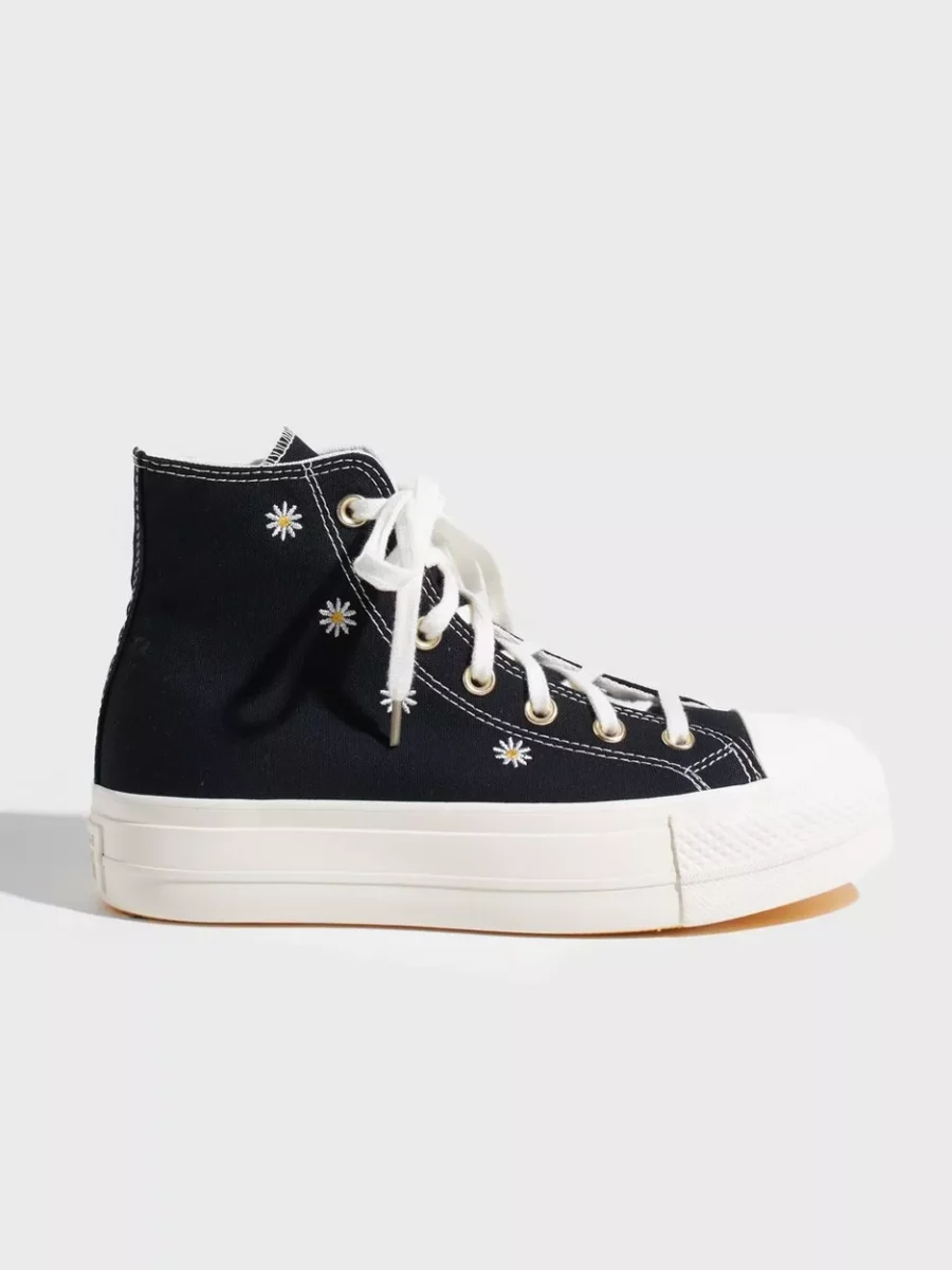 Converse - Chucks in Black for Woman at Nelly GOOFASH