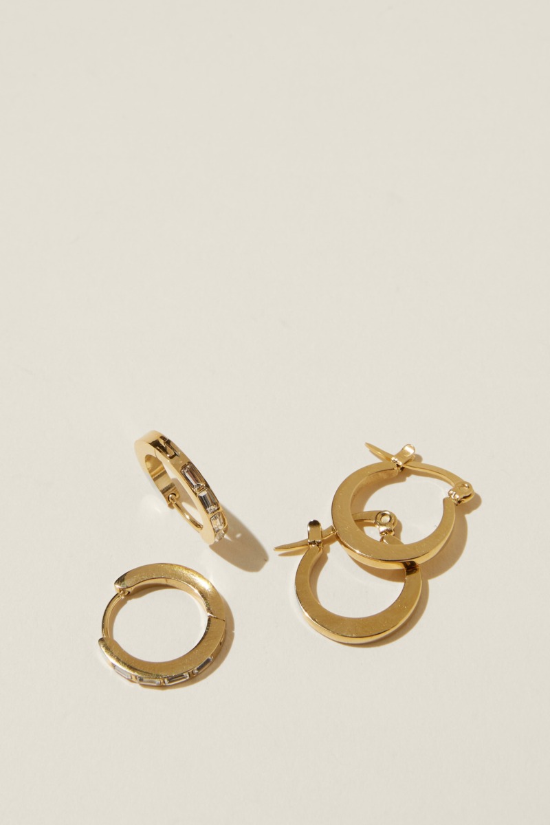 Cotton On Women Gold Earrings by Rubi GOOFASH