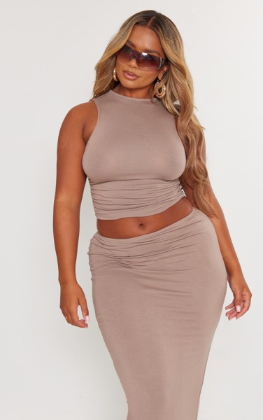 Crop Top Grey from PrettyLittleThing GOOFASH