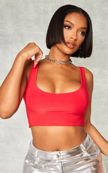 Crop Top in Red from PrettyLittleThing GOOFASH