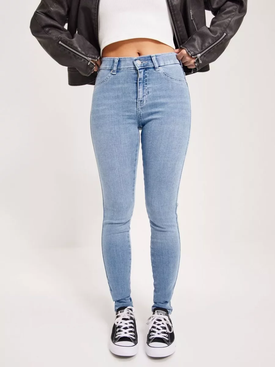 Dr Denim Jeans in Grey for Women by Nelly GOOFASH