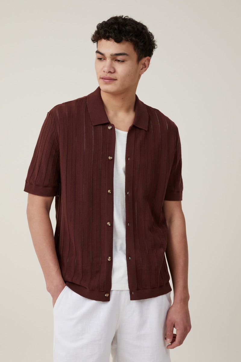 Gent Brown Short Sleeve Shirt from Cotton On GOOFASH