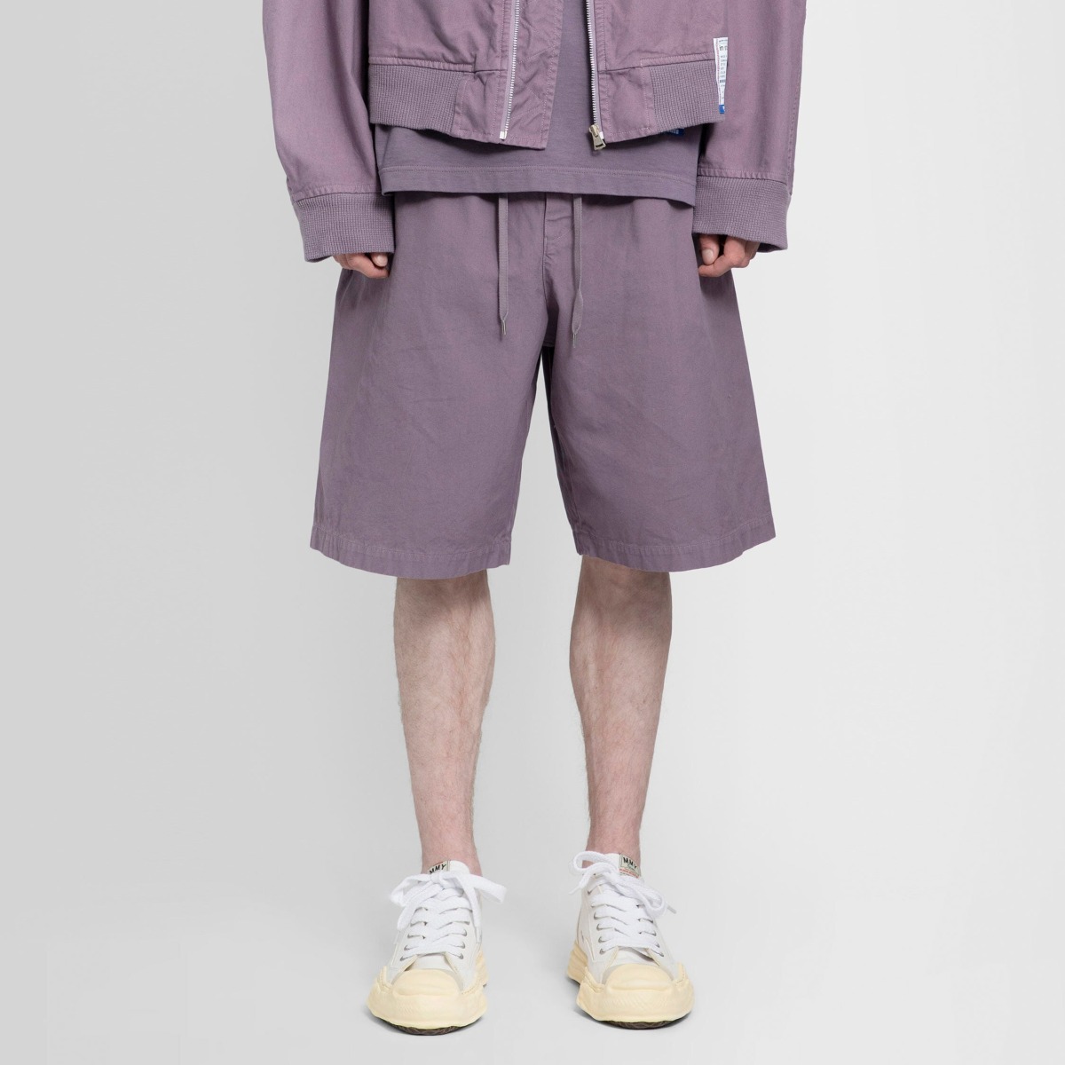 Gent Shorts Purple from Antonioli GOOFASH
