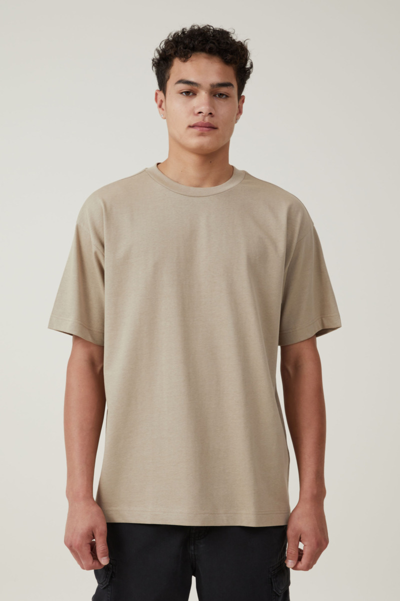 Gents T-Shirt in Grey Cotton On GOOFASH