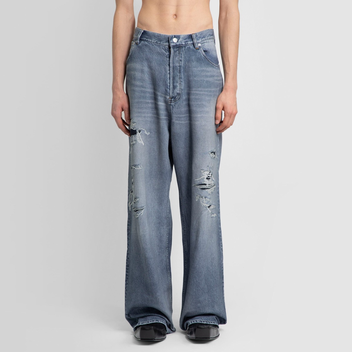 Gents Trousers in Blue by Antonioli GOOFASH